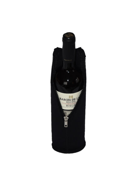 Der ganz besondere Flaschenanzug für Ihren Wein.